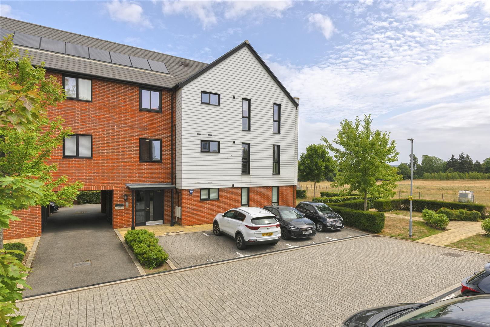 Malpass Drive, Leybourne