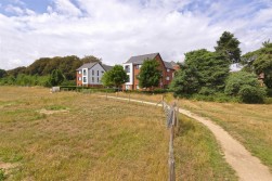 Malpass Drive, Leybourne