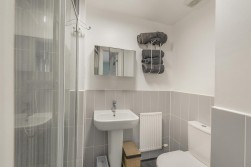 Rosebay Gardens, Allington