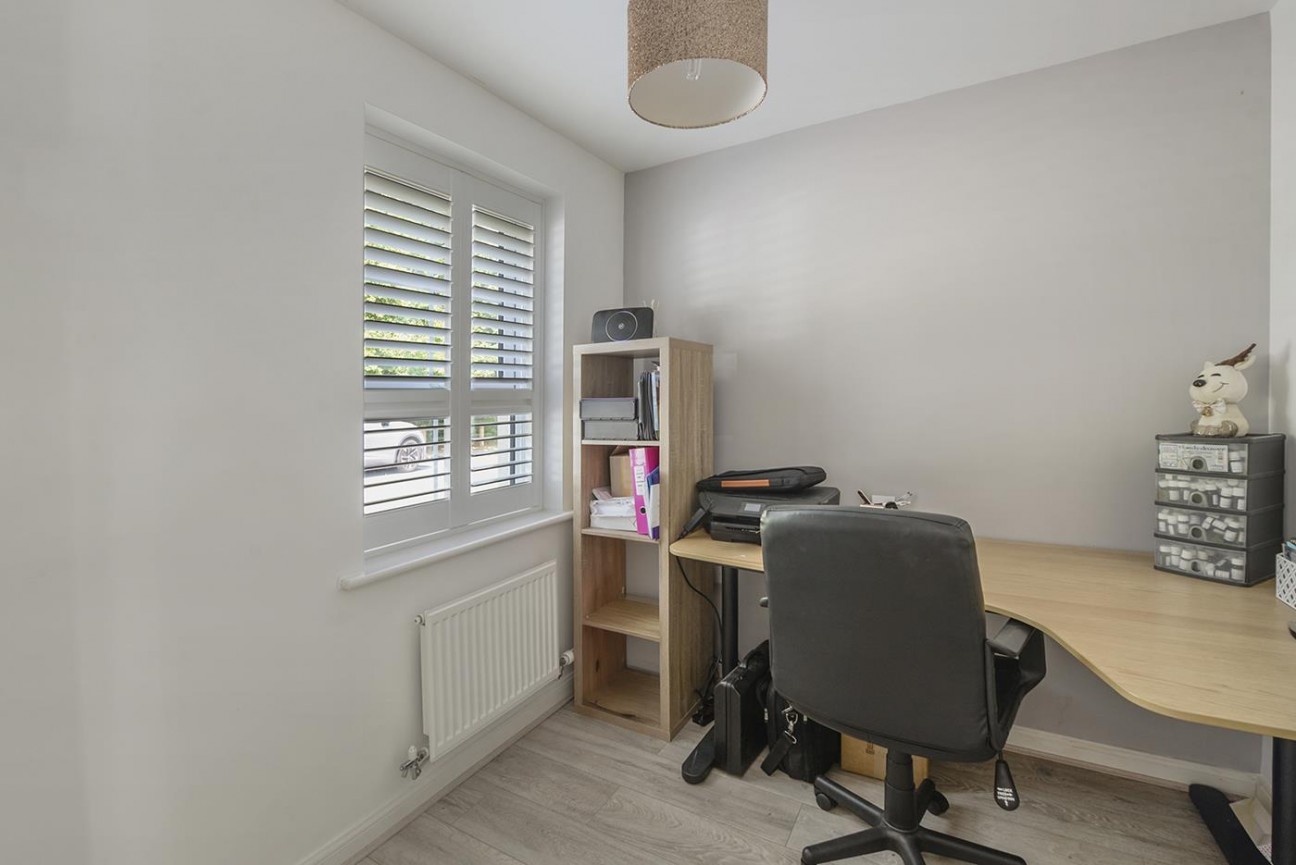Rosebay Gardens, Allington