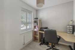 Rosebay Gardens, Allington