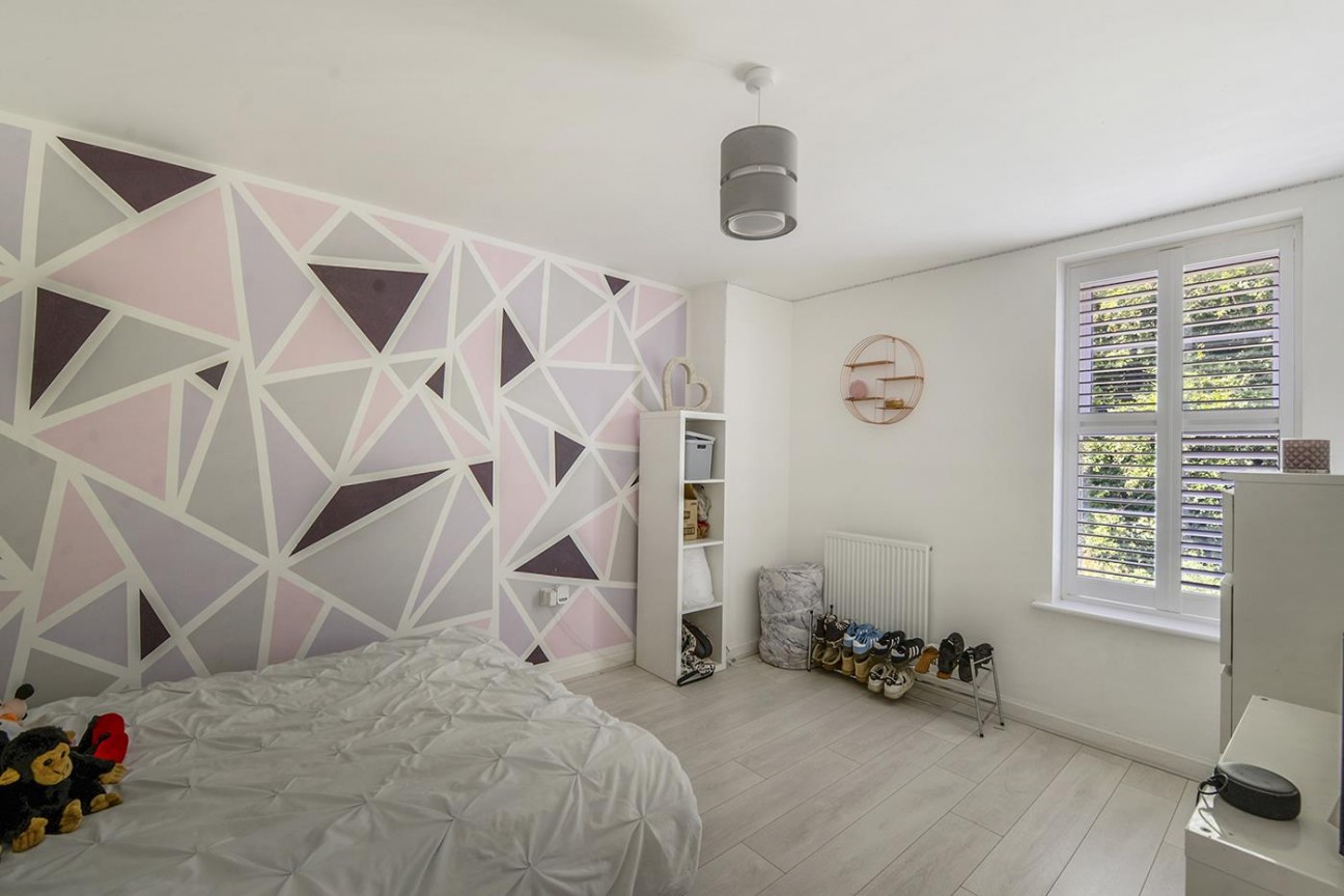 Rosebay Gardens, Allington