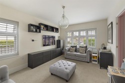 Limeburners Drive, Halling, Rochester