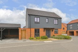 Target Grove, Kings Hill