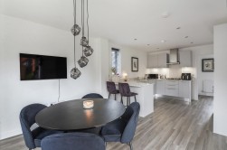 Target Grove, Kings Hill