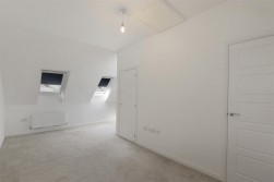 Heron Place, Allington