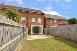 Heron Place, Allington