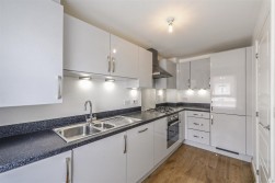Heron Place, Allington