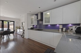 Richmond Avenue, Kings Hill