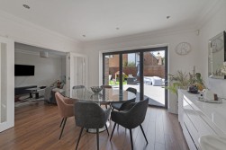 Richmond Avenue, Kings Hill