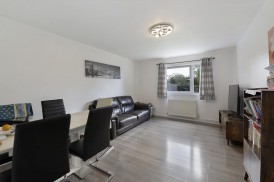 Cranham Square, Marden