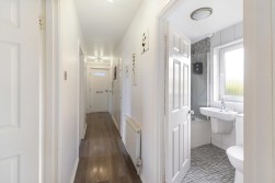Cranham Square, Marden