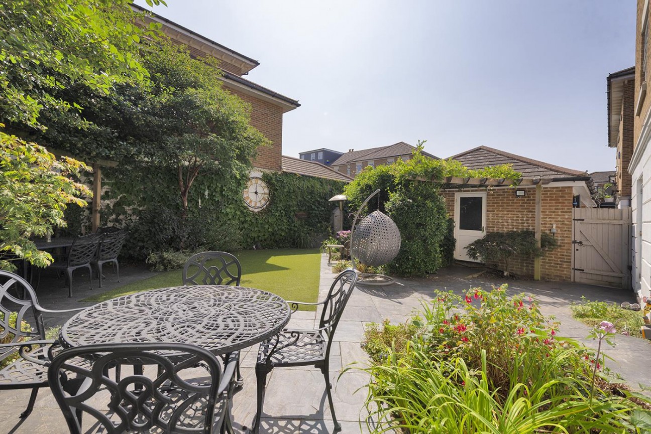 Greensleeves Way, Kings Hill, ME19 4BJ