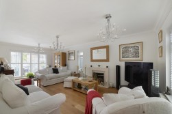 Braeburn Way, Kings Hill, ME19 4EA