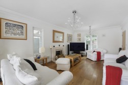 Braeburn Way, Kings Hill, ME19 4EA