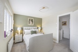 Dumbrell Drive, Paddock Wood, Tonbridge