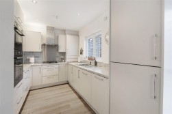 Dumbrell Drive, Paddock Wood, Tonbridge