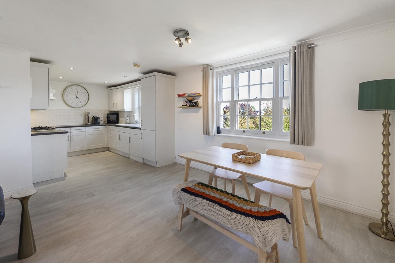 Melrose Avenue, Kings Hill, ME19 4SJ