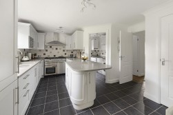 Goldings Close, Kings Hill, ME19 4BE