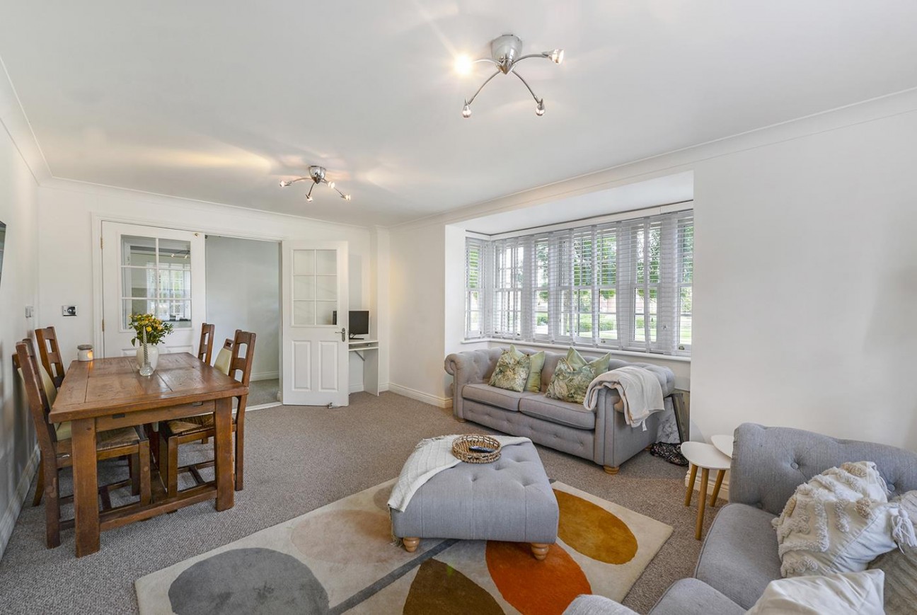 Melrose Avenue, Kings Hill, ME19 4SJ