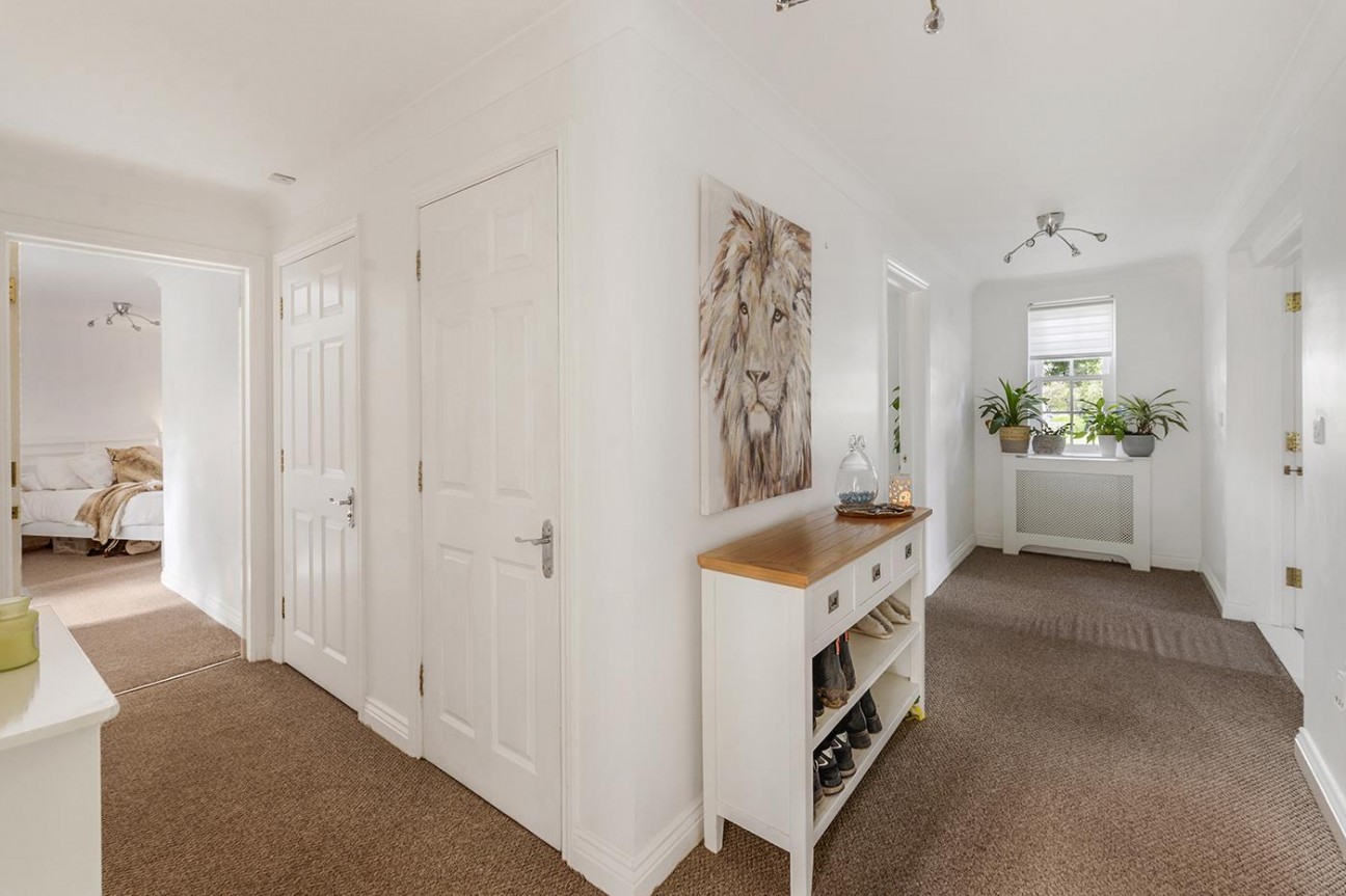 Melrose Avenue, Kings Hill, ME19 4SJ