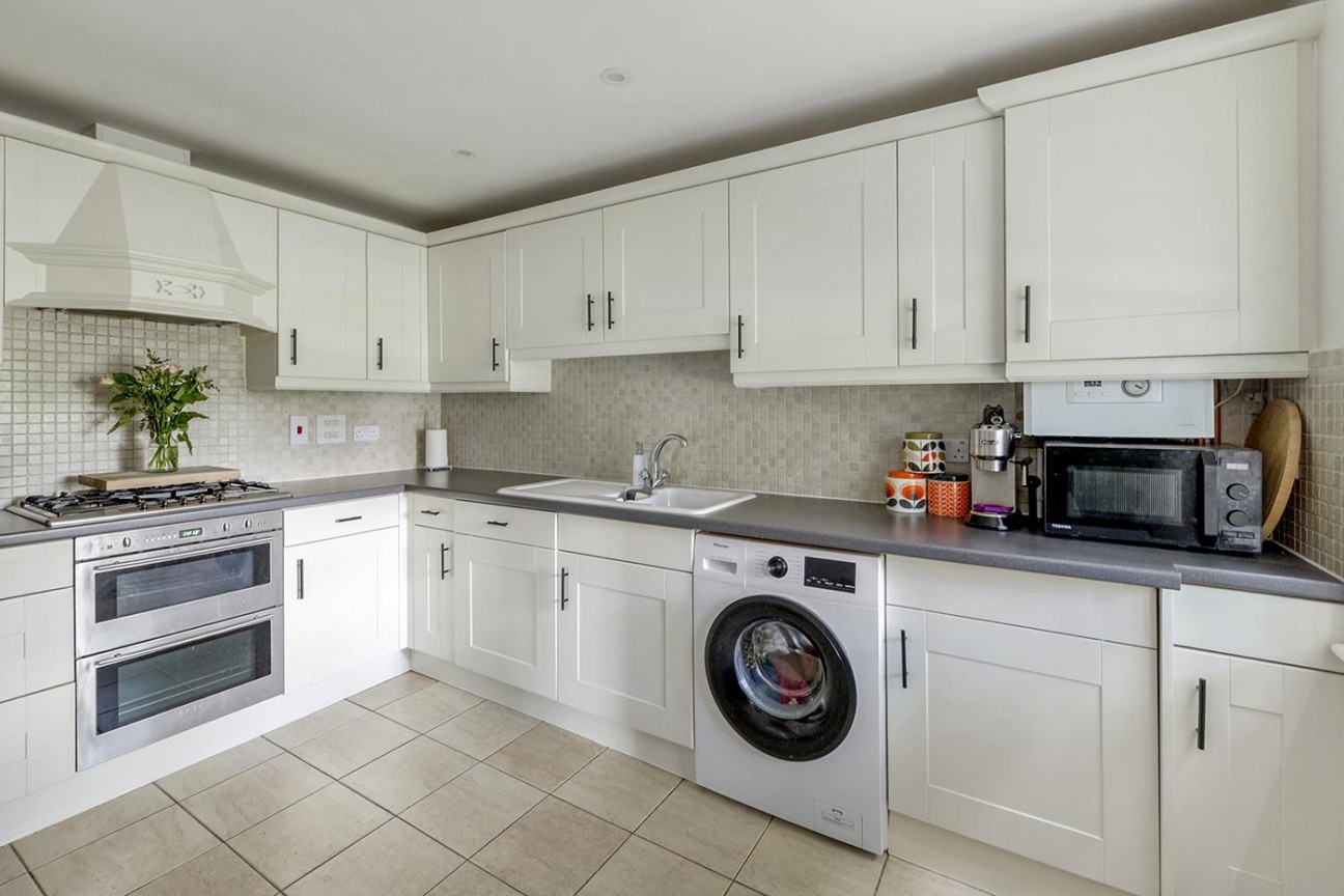 Melrose Avenue, Kings Hill, ME19 4SJ