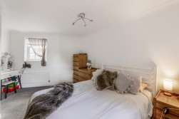 Melrose Avenue, Kings Hill, ME19 4SJ