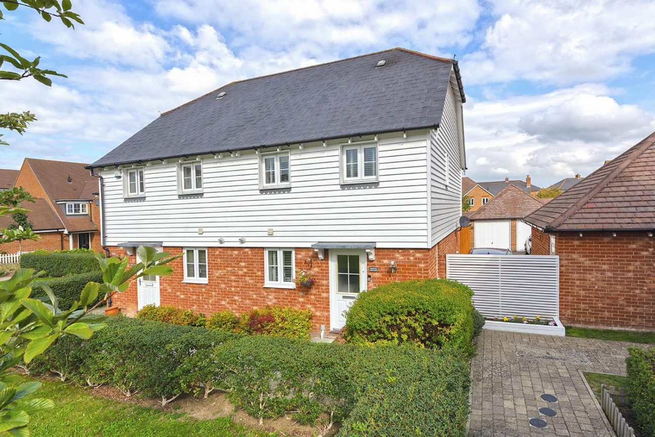 Porter Avenue, Kings Hill, ME19 4QN