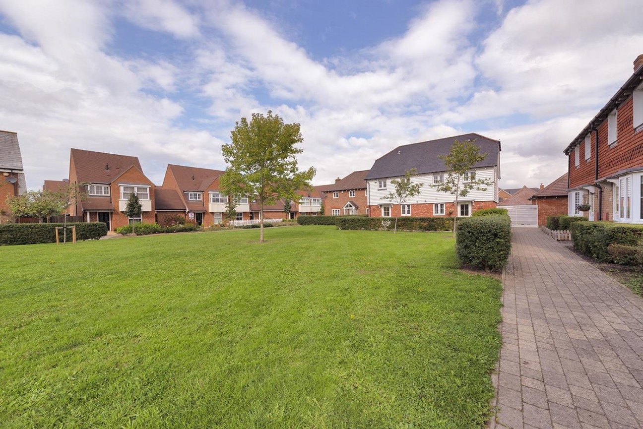 Porter Avenue, Kings Hill, ME19 4QN