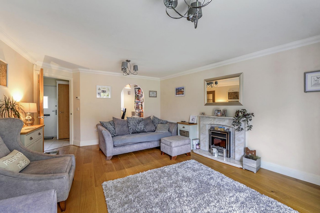 Elan Close, Kings Hill, ME19 4NY