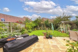 Brick Gardens, Ryarsh, West Malling
