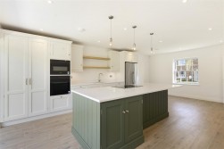 Barfield Gardens, Offham, West Malling