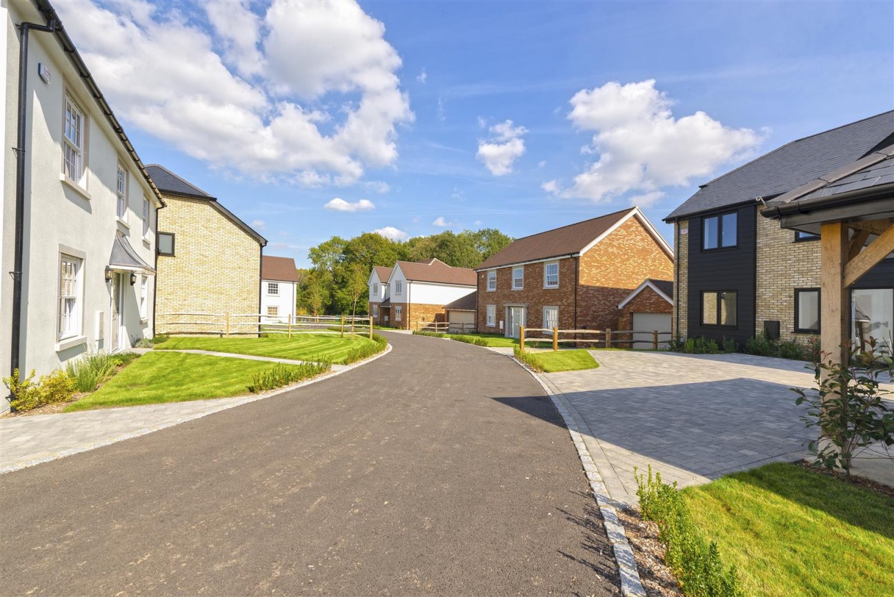 Barfield Gardens, Offham, West Malling