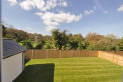 Barfield Gardens, Offham, West Malling