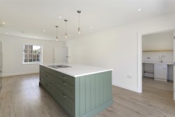 Barfield Gardens, Offham, West Malling