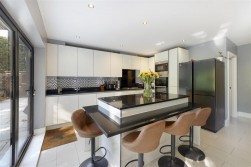 Woodland Gate Walk, Leybourne, West Malling