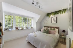 Woodland Gate Walk, Leybourne, West Malling