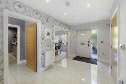 Woodland Gate Walk, Leybourne, West Malling