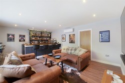 Woodland Gate Walk, Leybourne, West Malling