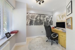 Woodland Gate Walk, Leybourne, West Malling