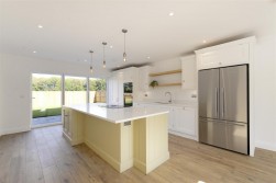 Barfield Gardens, Offham, West Malling