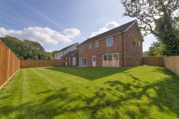 Barfield Gardens, Offham, West Malling