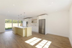 Barfield Gardens, Offham, West Malling