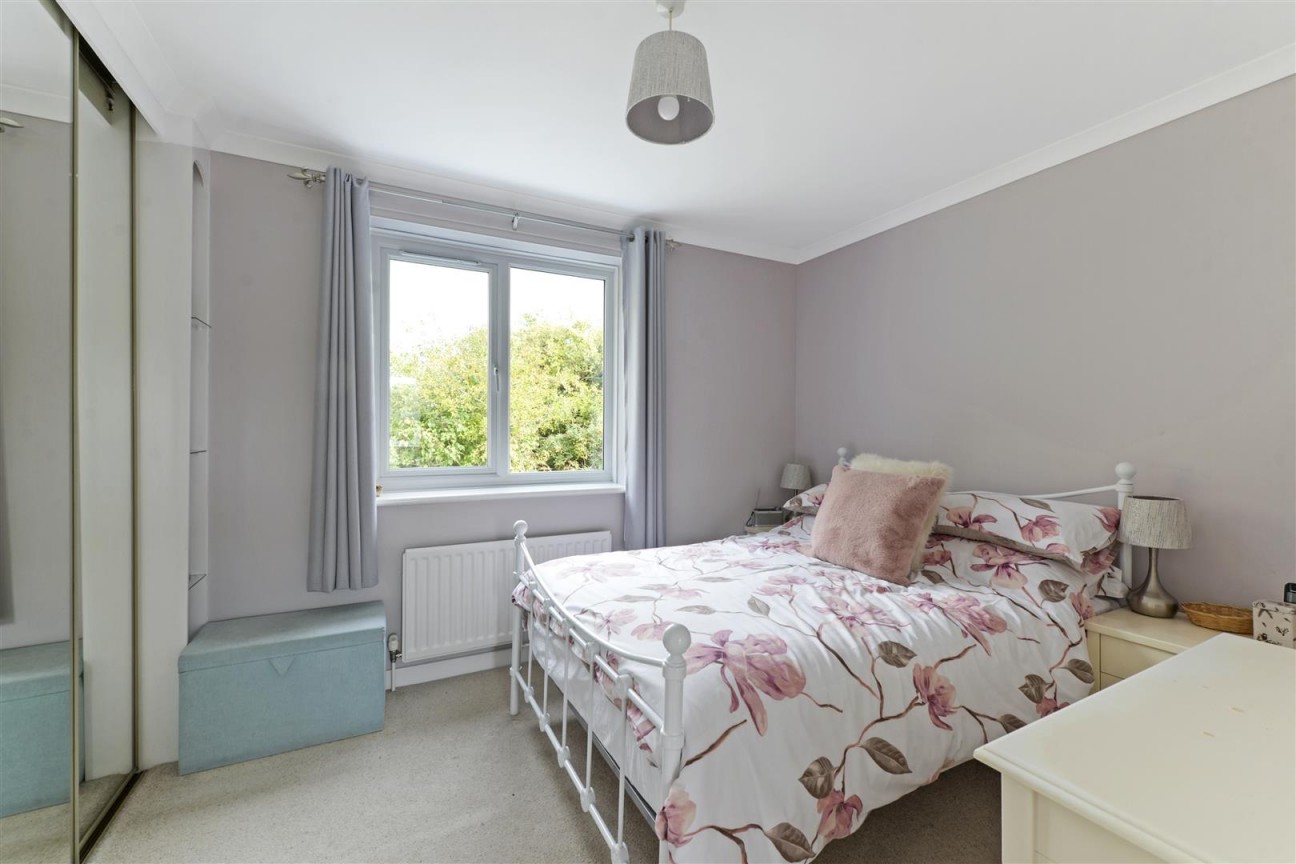 Lockswood, Allington