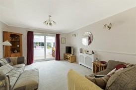 Lockswood, Allington