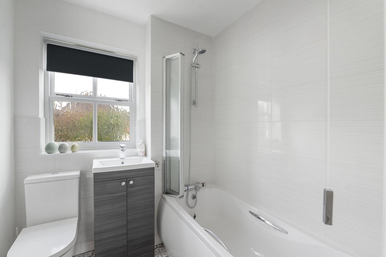 Saxon Close, Kings Hill, ME19 4SA