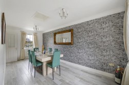 Maypole Drive, Kings Hill