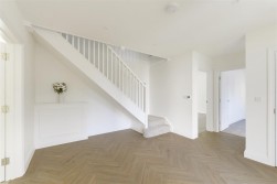 Barfield Gardens, Offham, West Malling