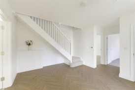 Barfield Gardens, Offham, West Malling