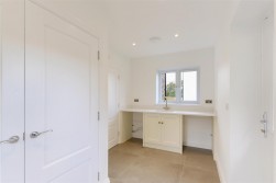 Barfield Gardens, Offham, West Malling